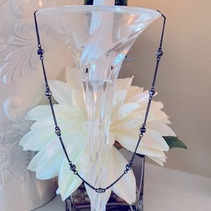 Shimmery Crystal choker necklace